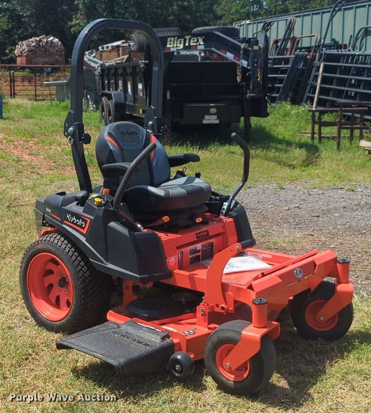 image for item NG9967 2024 Kubota Z242KW ZTR lawn mower