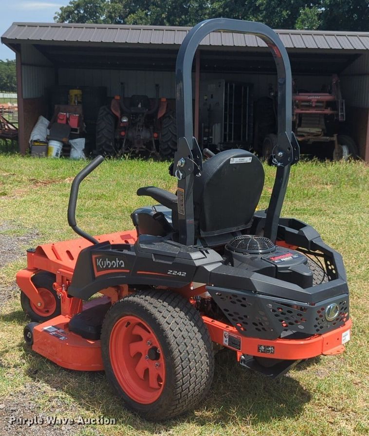 image for item NG9967 2024 Kubota Z242KW ZTR lawn mower