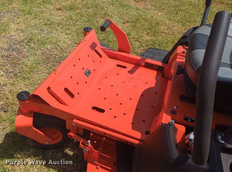 image for item NG9967 2024 Kubota Z242KW ZTR lawn mower