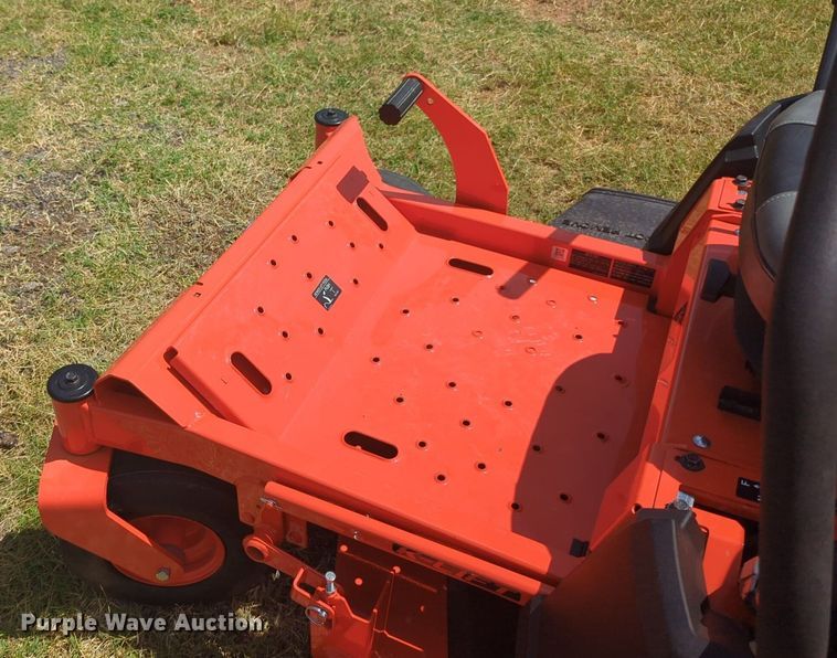 image for item NG9967 2024 Kubota Z242KW ZTR lawn mower