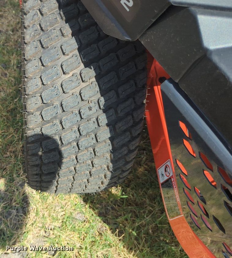 image for item NG9967 2024 Kubota Z242KW ZTR lawn mower