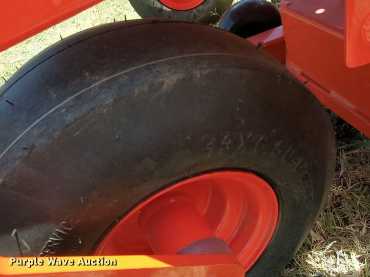 image for item NG9967 2024 Kubota Z242KW ZTR lawn mower