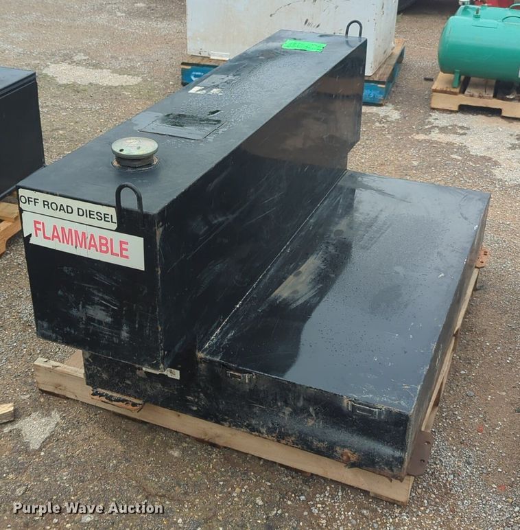 image for item NG9969 (2) fuel tanks 