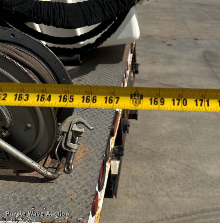 image for item NQ9624 2015 Ford F550 Super Duty bucket truck