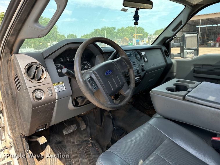 image for item NQ9624 2015 Ford F550 Super Duty bucket truck