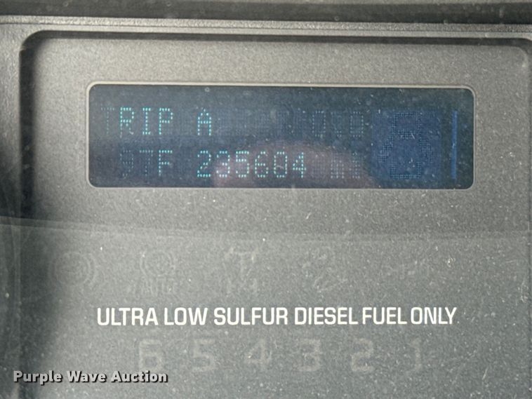 image for item NQ9624 2015 Ford F550 Super Duty bucket truck