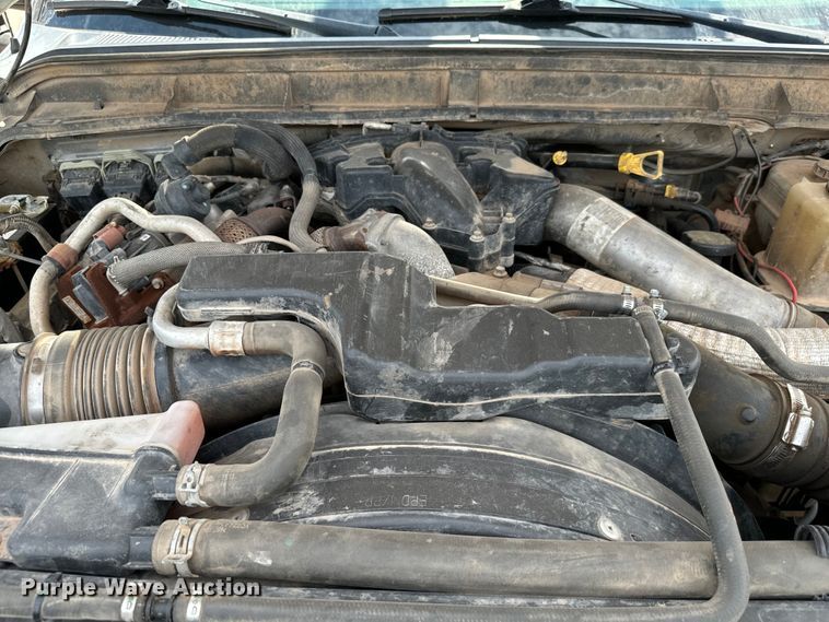 image for item NQ9624 2015 Ford F550 Super Duty bucket truck