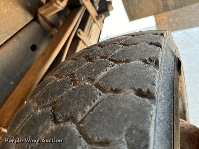 image for item NQ9624 2015 Ford F550 Super Duty bucket truck