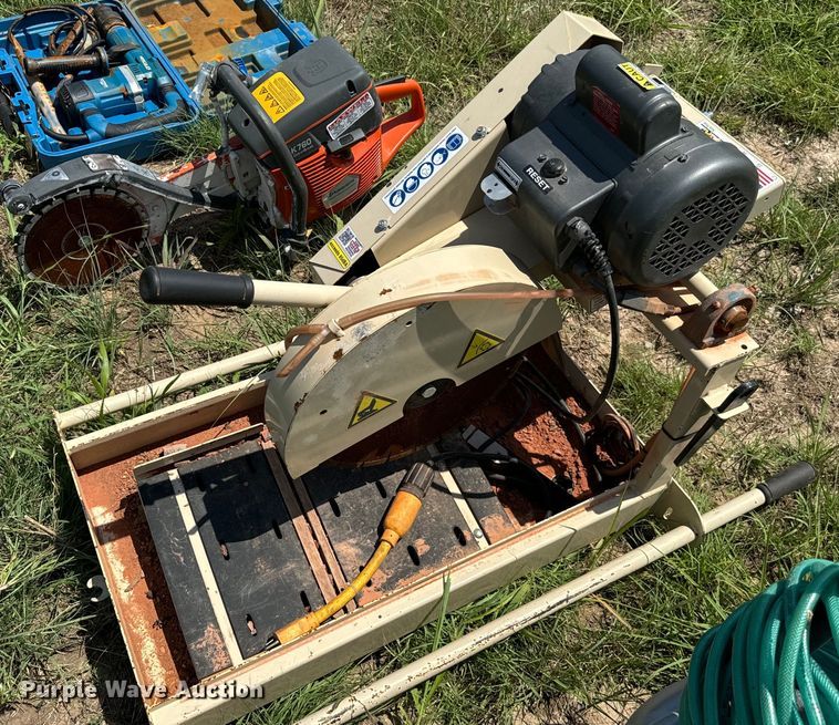 image for item NQ9637 Tools