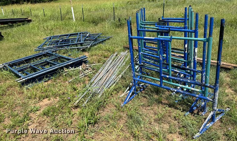 image for item NQ9639 Metal tech Saferstack scaffolding 