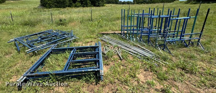 image for item NQ9639 Metal tech Saferstack scaffolding 