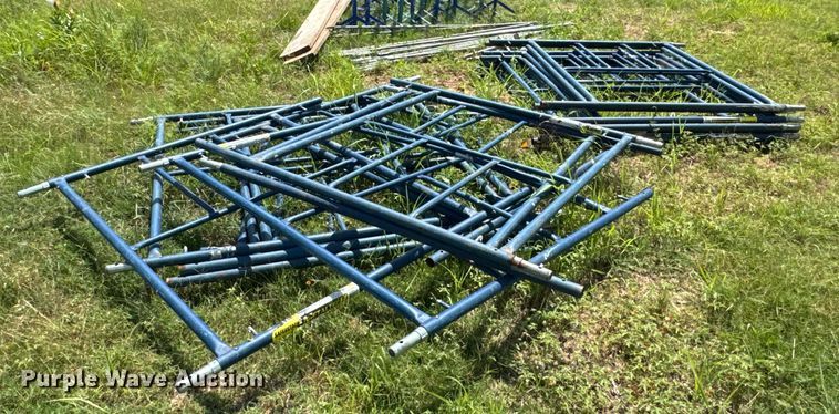 image for item NQ9639 Metal tech Saferstack scaffolding 