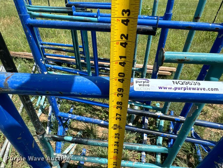 image for item NQ9639 Metal tech Saferstack scaffolding 