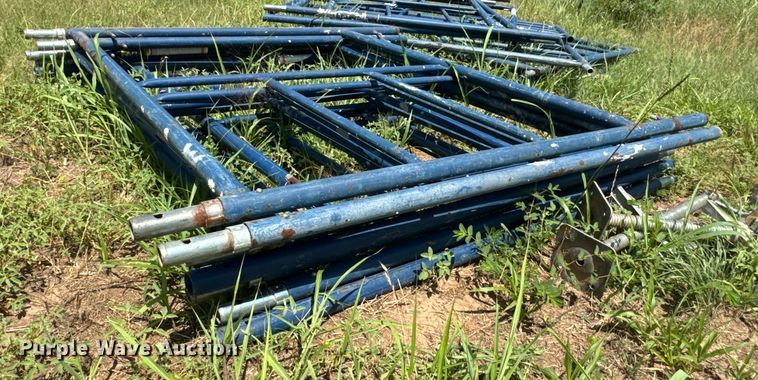 image for item NQ9639 Metal tech Saferstack scaffolding 