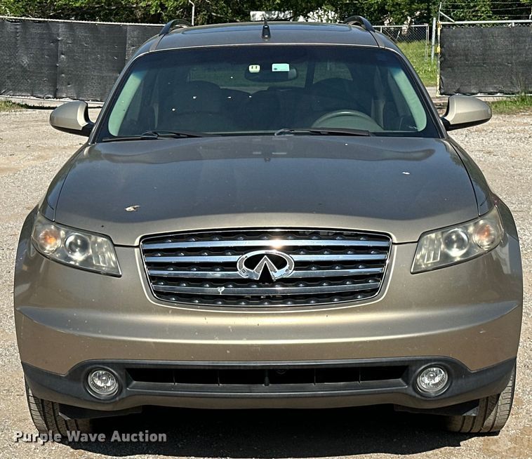 image for item NR9855 2003 Infiniti FX35 SUV