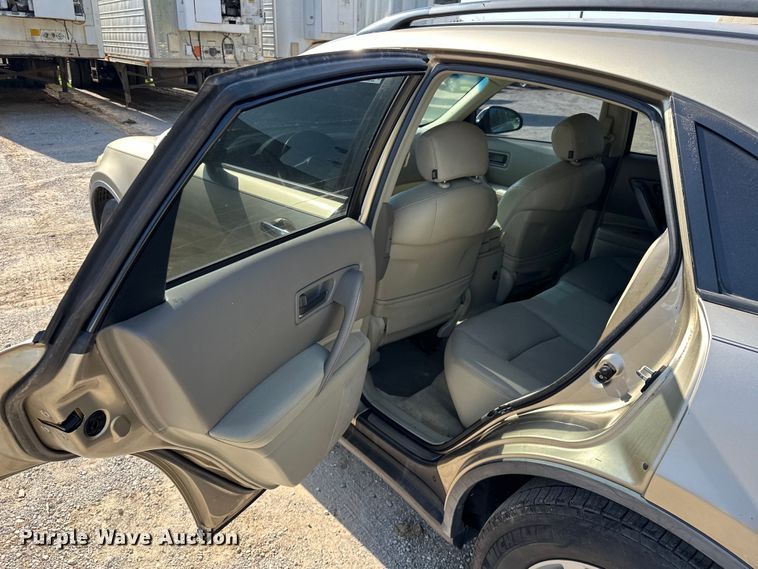 image for item NR9855 2003 Infiniti FX35 SUV