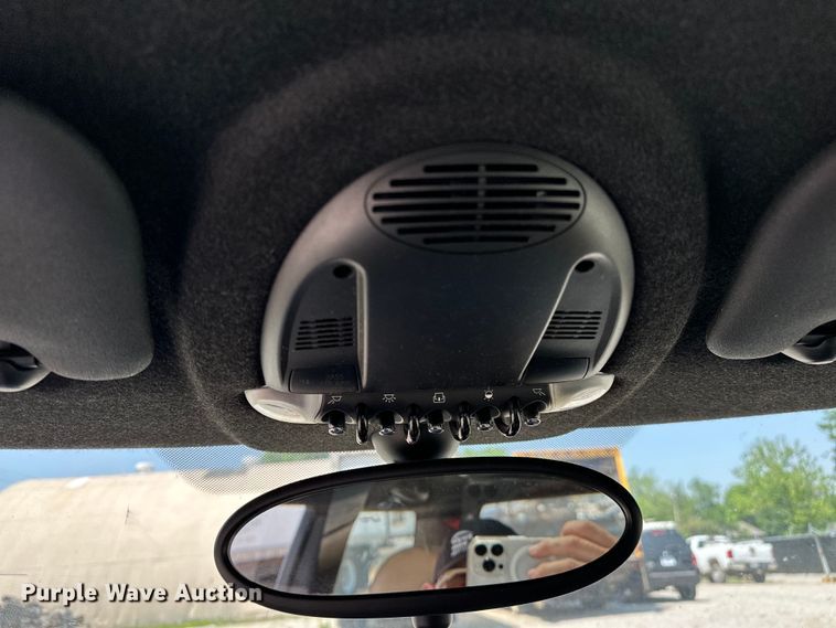 image for item NR9899 2010 Mini  Cooper 