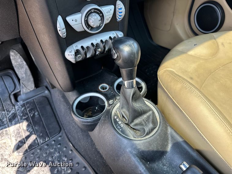 image for item NR9899 2010 Mini  Cooper 