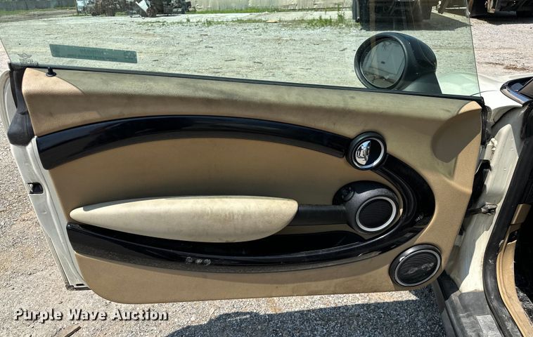 image for item NR9899 2010 Mini  Cooper 