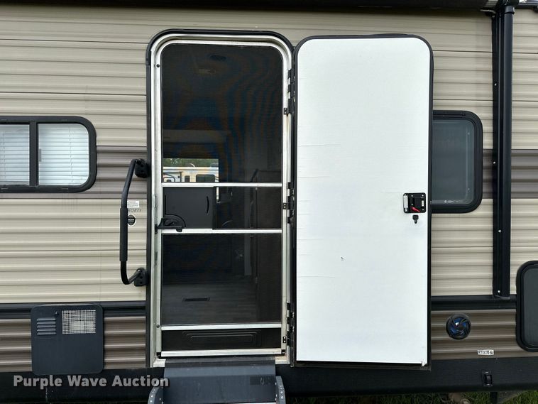 image for item NR9968 2020 Forrest River Inc.  Wildwood camper