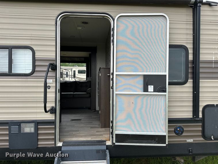 image for item NR9968 2020 Forrest River Inc.  Wildwood camper