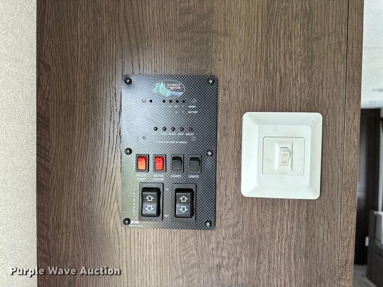 image for item NR9968 2020 Forrest River Inc.  Wildwood camper