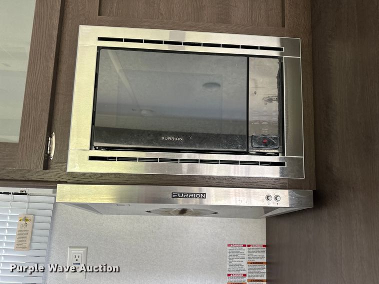 image for item NR9968 2020 Forrest River Inc.  Wildwood camper