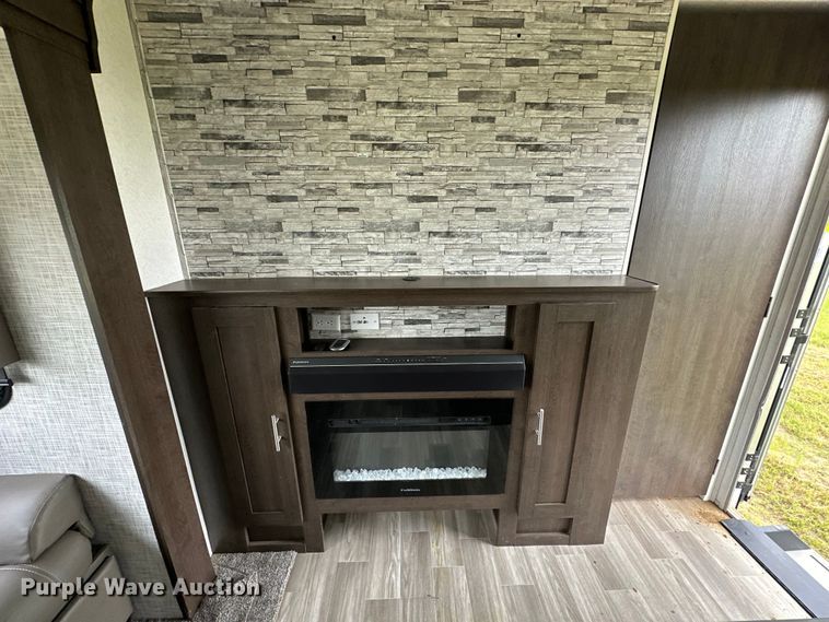 image for item NR9968 2020 Forrest River Inc.  Wildwood camper