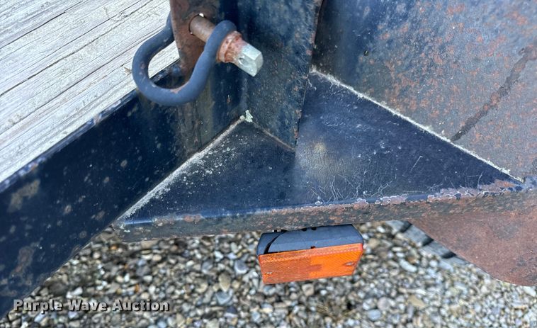 image for item OF9701 2008 Doolittle  8210 tilt deck utility trailer