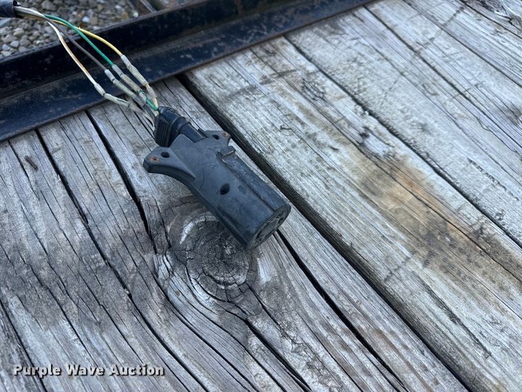 image for item OF9701 2008 Doolittle  8210 tilt deck utility trailer