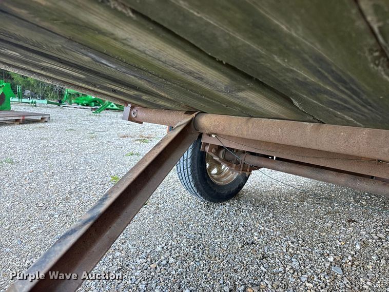 image for item OF9701 2008 Doolittle  8210 tilt deck utility trailer