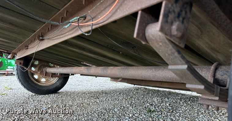 image for item OF9701 2008 Doolittle  8210 tilt deck utility trailer