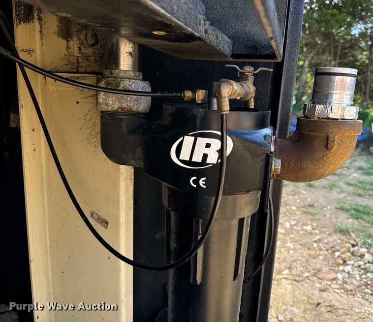 image for item OF9707 Ingersoll-Rand Nirvana air compressor