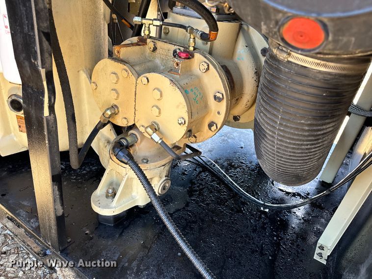 image for item OF9707 Ingersoll-Rand Nirvana air compressor