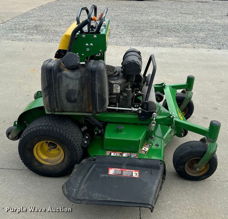image for item OF9711 2022 John Deere 652R ZTR lawn mower