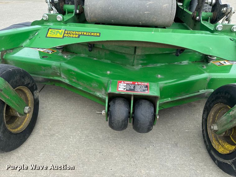 image for item OF9711 2022 John Deere 652R ZTR lawn mower