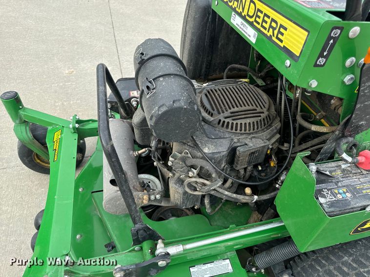 image for item OF9711 2022 John Deere 652R ZTR lawn mower