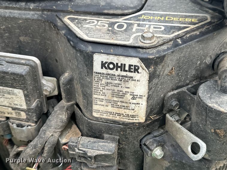 image for item OF9711 2022 John Deere 652R ZTR lawn mower