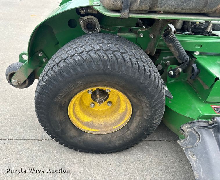 image for item OF9711 2022 John Deere 652R ZTR lawn mower