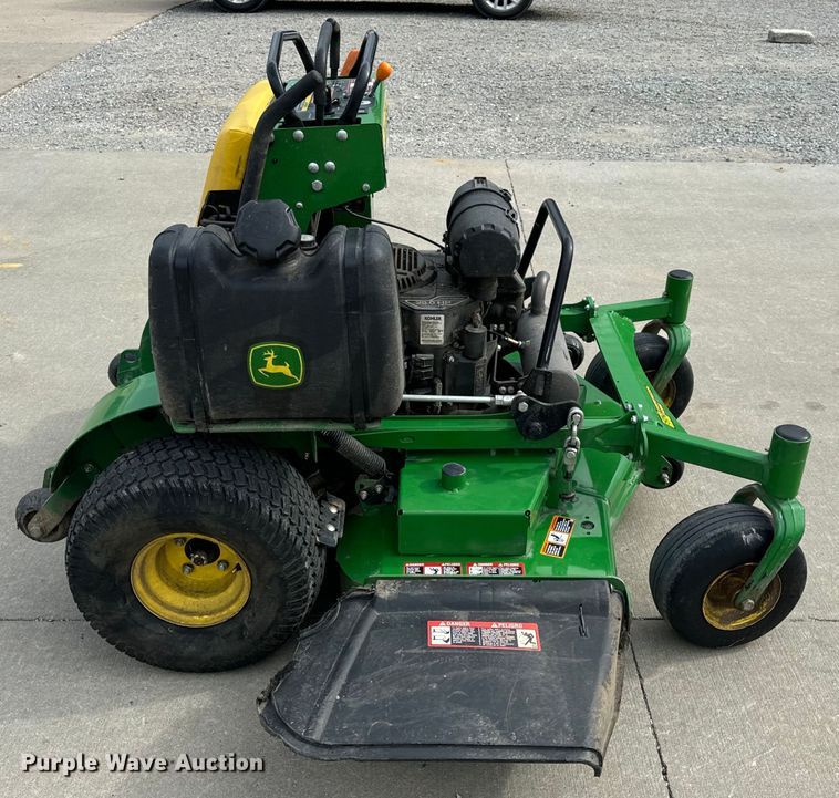 image for item OF9712 2022 John Deere 652R ZTR lawn mower