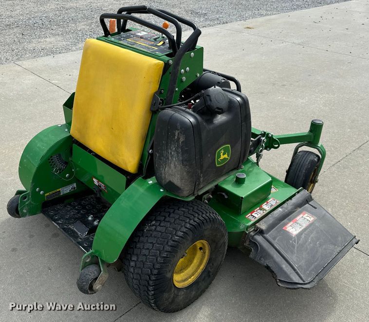 image for item OF9712 2022 John Deere 652R ZTR lawn mower