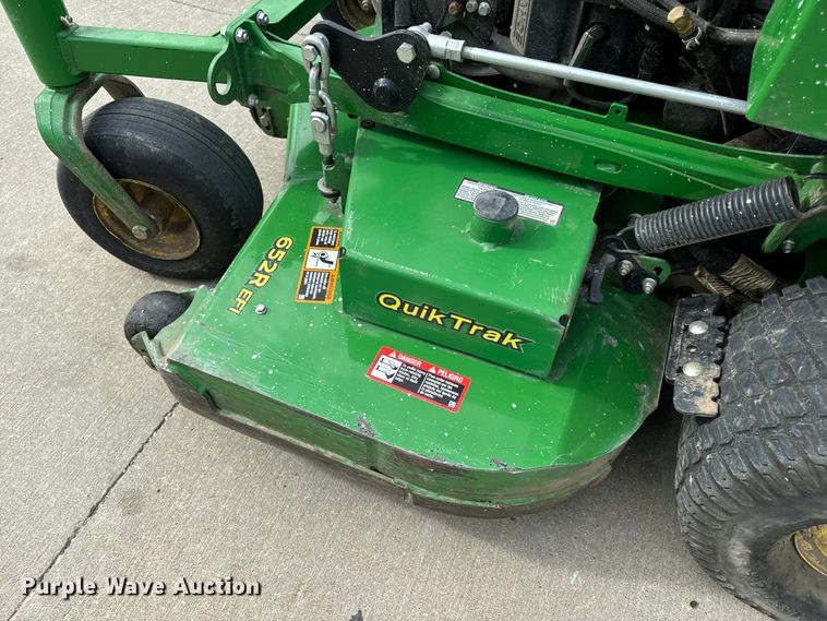 image for item OF9712 2022 John Deere 652R ZTR lawn mower