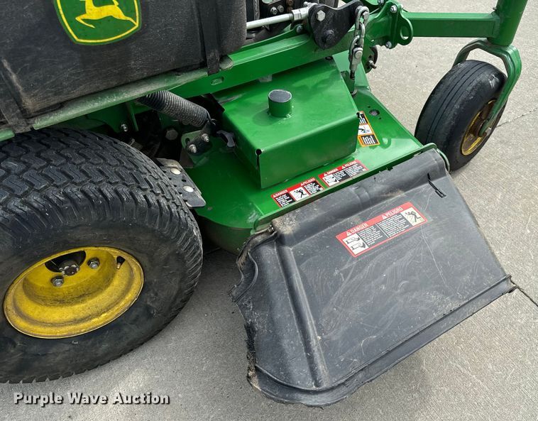 image for item OF9712 2022 John Deere 652R ZTR lawn mower