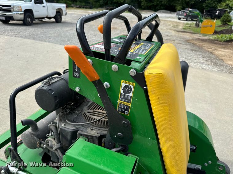 image for item OF9712 2022 John Deere 652R ZTR lawn mower