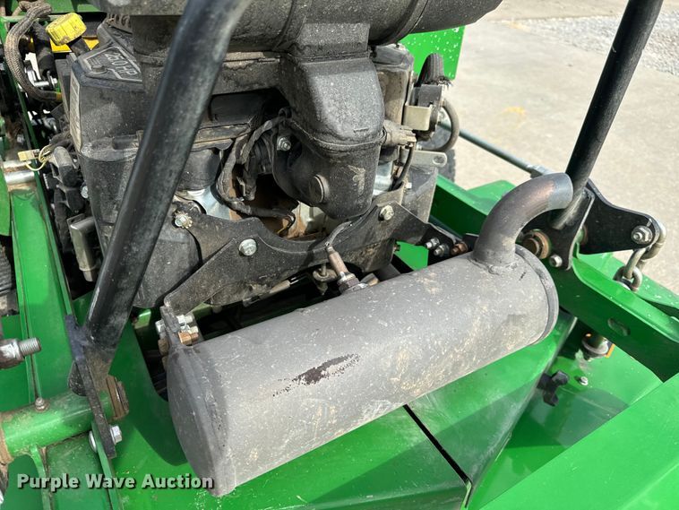 image for item OF9712 2022 John Deere 652R ZTR lawn mower