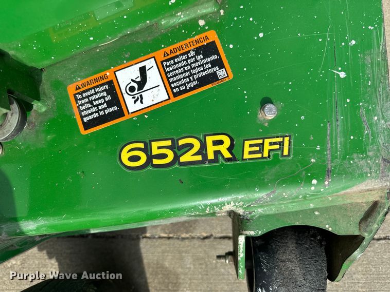 image for item OF9712 2022 John Deere 652R ZTR lawn mower