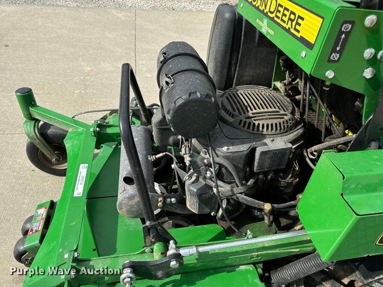 image for item OF9714 2019 John Deere 661R ZTR lawn mower