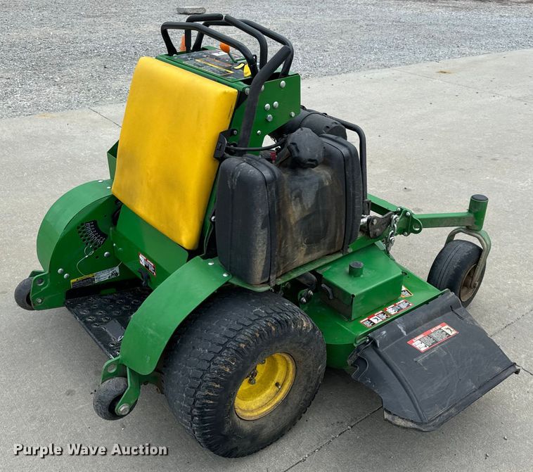 image for item OF9716 2022 John Deere 652R ZTR lawn mower