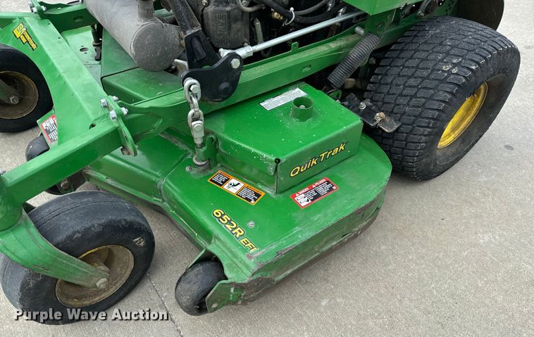 image for item OF9716 2022 John Deere 652R ZTR lawn mower