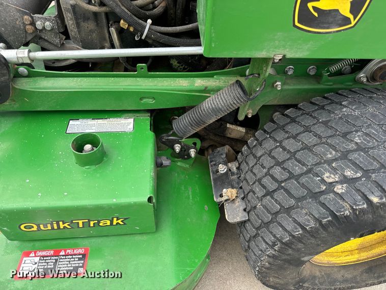 image for item OF9716 2022 John Deere 652R ZTR lawn mower